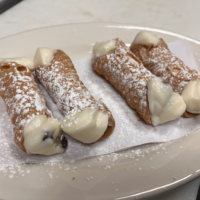 Cannolis